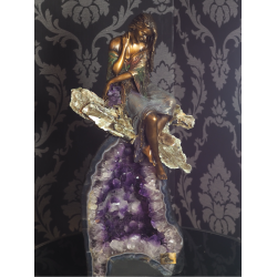 Ebano bronze skulptur Evenfall p ametyst grotte og med krystaller